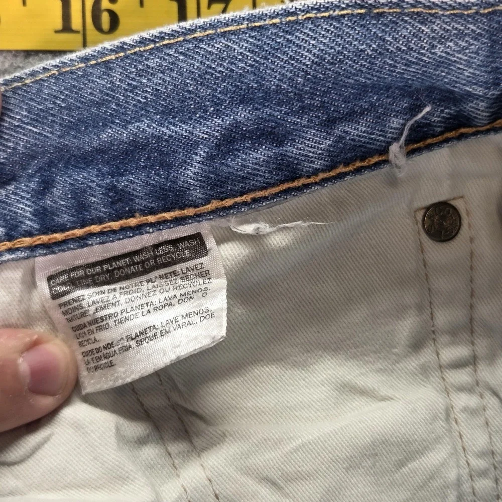 Levis important sizing